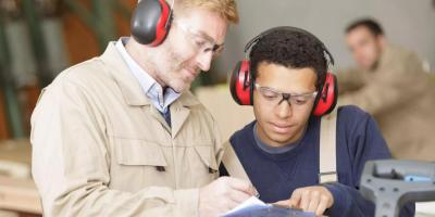 Jugendwohnen: ein Schlüssel zur Qualifizierung der Berufsausbildung, zur Förderung von Mobilität und zur Unterstützung von jungen Menschen - 